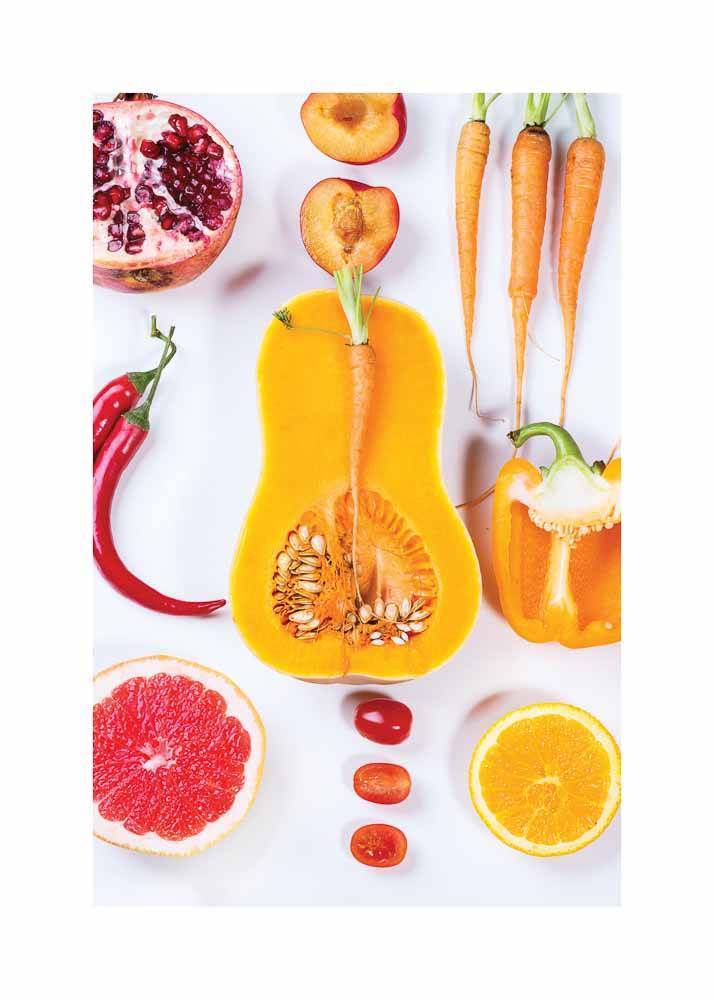 Plakat przedstawiający pomarańczowe warzywa i owoce na białym tle.