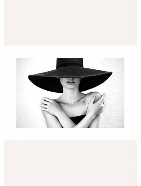 Kobieta w czarnym kapeluszu, Plakat